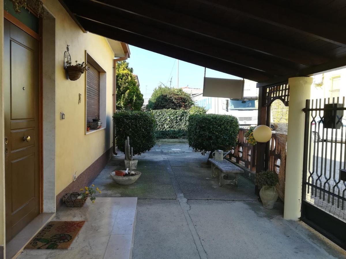 Casa Licinia Apartment San Giovanni Teatino Exterior foto